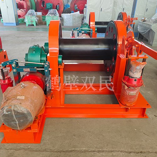 JZ-5/400鑿井絞車裝車發(fā)貨！