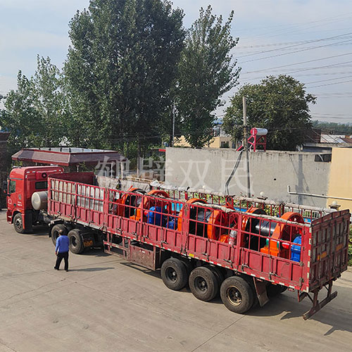 10噸鑿井絞車裝車發(fā)貨！